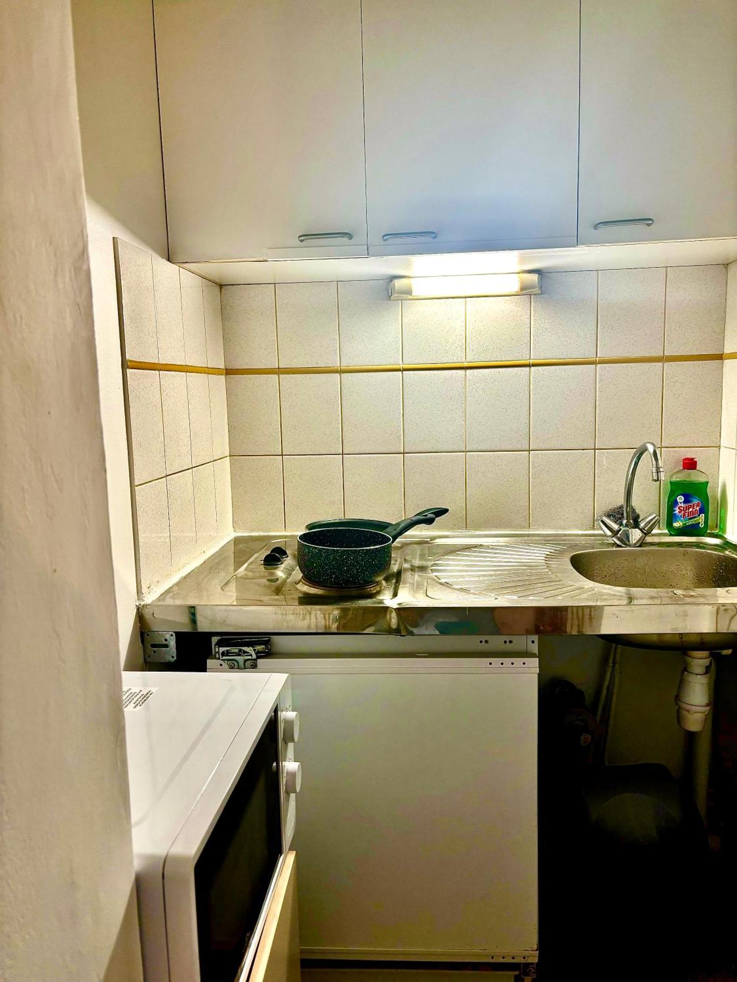 Suite De Charme Proche De La Gare-Internet Haut Debit Remeš Exteriér fotografie